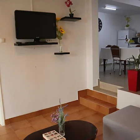 Fifty's House 2 * Ribeira Brava