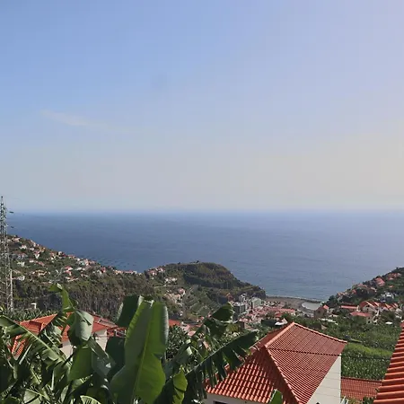 Semesterbostad Fifty's House 2 By Sam Ribeira Brava